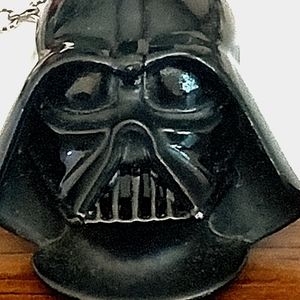 Vintage 1977 20th cent.Fox star wars necklace